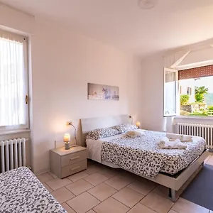 Bed & Breakfast Belvedere ***