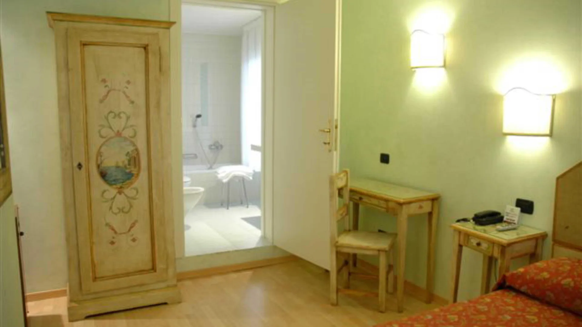 Hotel Ariston Mestre 3*,