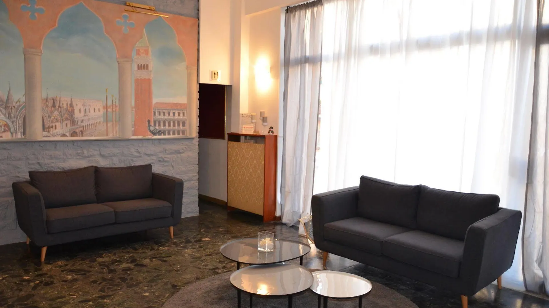 Hotel Ariston Mestre 3*,  Italien